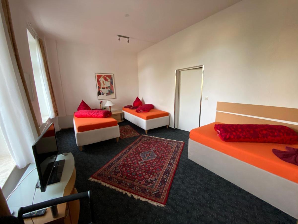 Hotel Alte Schmiede Weisswasser Esterno foto