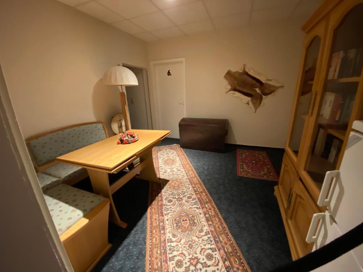Hotel Alte Schmiede Weisswasser Esterno foto